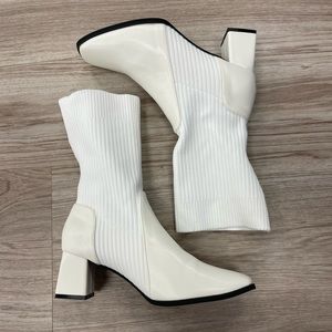 Women’s White Boots